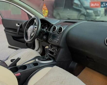 Білий Ніссан Кашкай, об'ємом двигуна 1.5 л та пробігом 227 тис. км за 9555 $, фото 27 на Automoto.ua