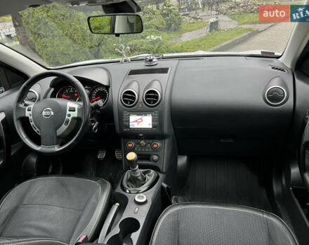 Белый Ниссан Кашкай, объемом двигателя 1.6 л и пробегом 182 тыс. км за 11399 $, фото 46 на Automoto.ua