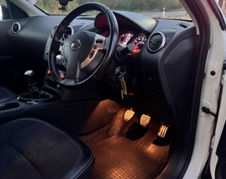 Белый Ниссан Кашкай, объемом двигателя 1.5 л и пробегом 199 тыс. км за 4149 $, фото 17 на Automoto.ua