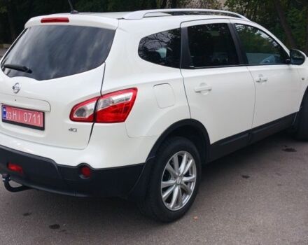 Белый Ниссан Кашкай, объемом двигателя 1.6 л и пробегом 214 тыс. км за 11800 $, фото 5 на Automoto.ua