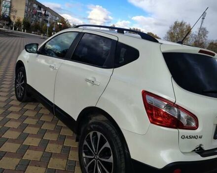 Белый Ниссан Кашкай, объемом двигателя 1.5 л и пробегом 186 тыс. км за 11900 $, фото 4 на Automoto.ua