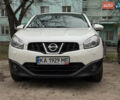 Білий Ніссан Кашкай, об'ємом двигуна 1.6 л та пробігом 175 тис. км за 11000 $, фото 5 на Automoto.ua