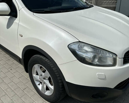 Белый Ниссан Кашкай, объемом двигателя 2 л и пробегом 153 тыс. км за 12500 $, фото 10 на Automoto.ua