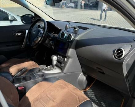 Белый Ниссан Кашкай, объемом двигателя 2 л и пробегом 178 тыс. км за 11300 $, фото 13 на Automoto.ua