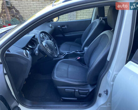 Білий Ніссан Кашкай, об'ємом двигуна 1.5 л та пробігом 219 тис. км за 11899 $, фото 28 на Automoto.ua