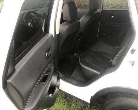 Белый Ниссан Кашкай, объемом двигателя 2 л и пробегом 220 тыс. км за 11000 $, фото 11 на Automoto.ua