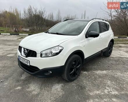 Белый Ниссан Кашкай, объемом двигателя 1.46 л и пробегом 225 тыс. км за 12350 $, фото 33 на Automoto.ua