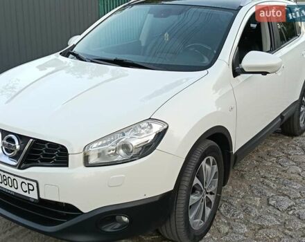 Белый Ниссан Кашкай, объемом двигателя 1.6 л и пробегом 200 тыс. км за 13500 $, фото 1 на Automoto.ua