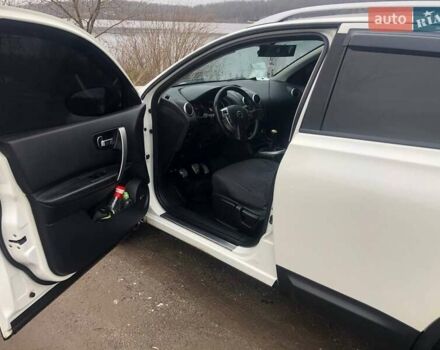 Білий Ніссан Кашкай, об'ємом двигуна 1.6 л та пробігом 265 тис. км за 10200 $, фото 11 на Automoto.ua