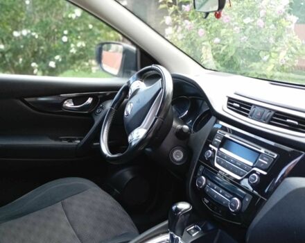 Белый Ниссан Кашкай, объемом двигателя 1.6 л и пробегом 154 тыс. км за 14300 $, фото 4 на Automoto.ua