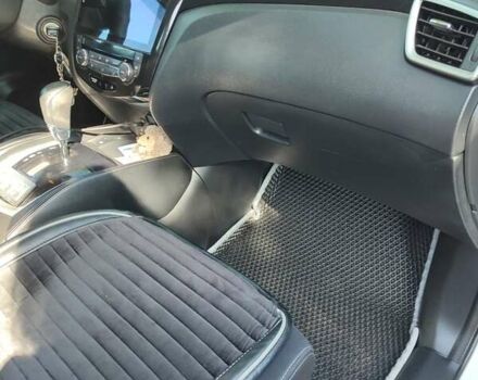 Белый Ниссан Кашкай, объемом двигателя 1.6 л и пробегом 173 тыс. км за 14000 $, фото 7 на Automoto.ua