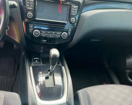 Белый Ниссан Кашкай, объемом двигателя 1.6 л и пробегом 130 тыс. км за 15200 $, фото 22 на Automoto.ua