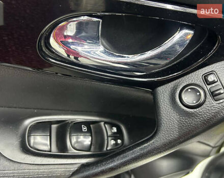 Ніссан Кашкай 2014 у Чернівцях на Automoto.ua Білий Ніссан Кашкай, об'ємом двигуна 1.6 л та пробігом 220 тис. км за 15000 $, фото 6 на Automoto.ua