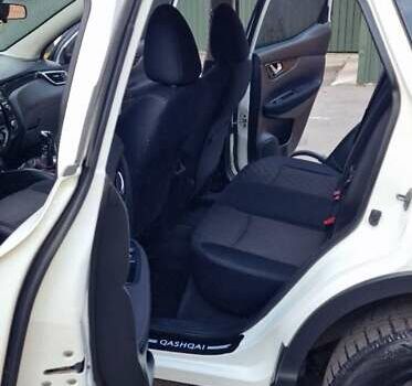 Білий Ніссан Кашкай, об'ємом двигуна 1.2 л та пробігом 191 тис. км за 11999 $, фото 51 на Automoto.ua