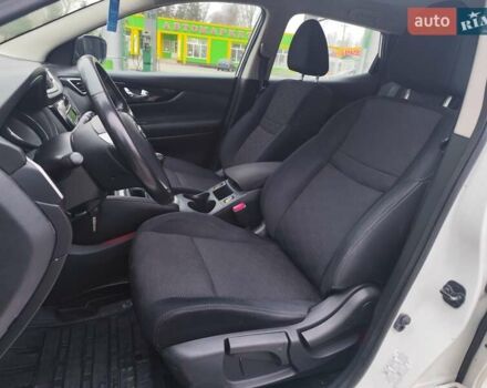 Белый Ниссан Кашкай, объемом двигателя 1.5 л и пробегом 190 тыс. км за 13990 $, фото 31 на Automoto.ua