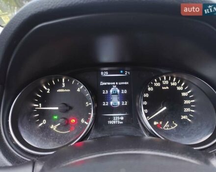 Белый Ниссан Кашкай, объемом двигателя 1.5 л и пробегом 190 тыс. км за 13990 $, фото 56 на Automoto.ua