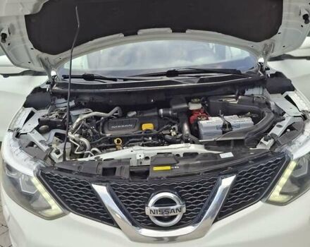 Белый Ниссан Кашкай, объемом двигателя 1.6 л и пробегом 211 тыс. км за 14600 $, фото 17 на Automoto.ua