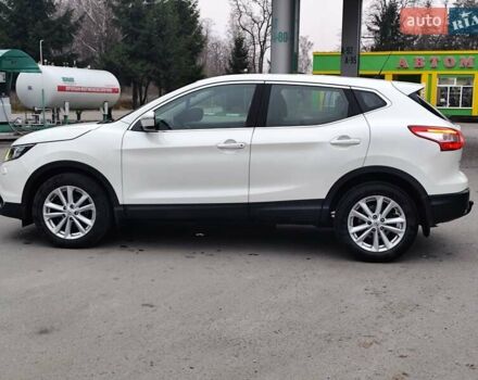 Белый Ниссан Кашкай, объемом двигателя 1.5 л и пробегом 190 тыс. км за 13990 $, фото 17 на Automoto.ua