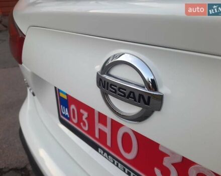 Белый Ниссан Кашкай, объемом двигателя 1.5 л и пробегом 171 тыс. км за 14800 $, фото 88 на Automoto.ua