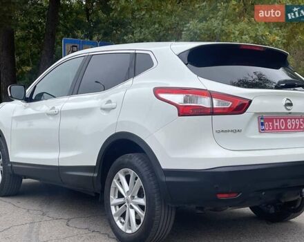 Белый Ниссан Кашкай, объемом двигателя 1.5 л и пробегом 244 тыс. км за 14900 $, фото 16 на Automoto.ua