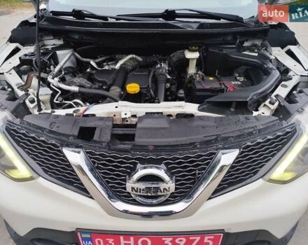 Белый Ниссан Кашкай, объемом двигателя 1.5 л и пробегом 190 тыс. км за 13990 $, фото 49 на Automoto.ua