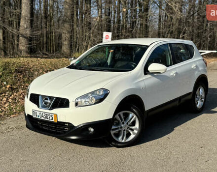 Белый Ниссан Кашкай, объемом двигателя 0 л и пробегом 165 тыс. км за 12500 $, фото 67 на Automoto.ua