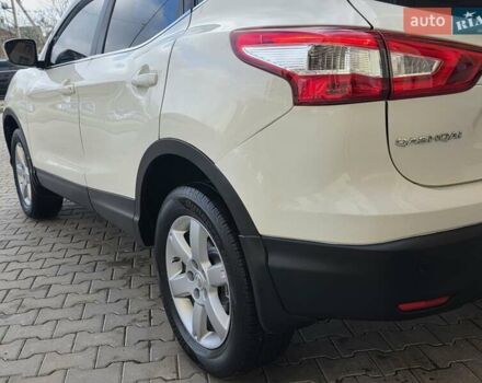Ниссан Кашкай 2014 в Хмельницком на Automoto.ua Белый Ниссан Кашкай, объемом двигателя 2 л и пробегом 230 тыс. км за 11777 $, фото 25 на Automoto.ua
