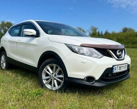 Белый Ниссан Кашкай, объемом двигателя 1.6 л и пробегом 130 тыс. км за 15200 $, фото 9 на Automoto.ua