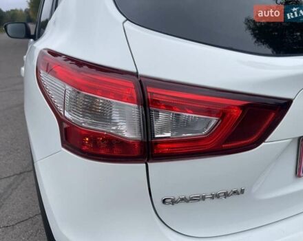 Белый Ниссан Кашкай, объемом двигателя 1.5 л и пробегом 244 тыс. км за 14900 $, фото 34 на Automoto.ua
