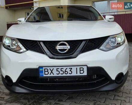 Ниссан Кашкай 2014 в Хмельницком на Automoto.ua Белый Ниссан Кашкай, объемом двигателя 2 л и пробегом 230 тыс. км за 11777 $, фото 7 на Automoto.ua