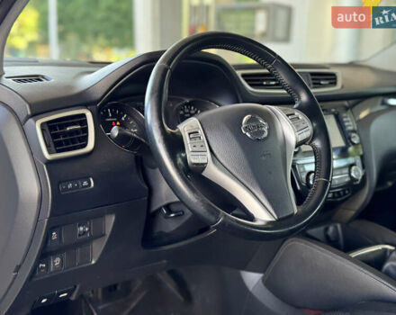 Белый Ниссан Кашкай, объемом двигателя 1.46 л и пробегом 240 тыс. км за 14299 $, фото 6 на Automoto.ua