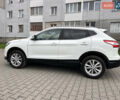 Белый Ниссан Кашкай, объемом двигателя 1.5 л и пробегом 167 тыс. км за 13800 $, фото 3 на Automoto.ua