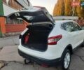 Белый Ниссан Кашкай, объемом двигателя 1.5 л и пробегом 171 тыс. км за 14800 $, фото 92 на Automoto.ua