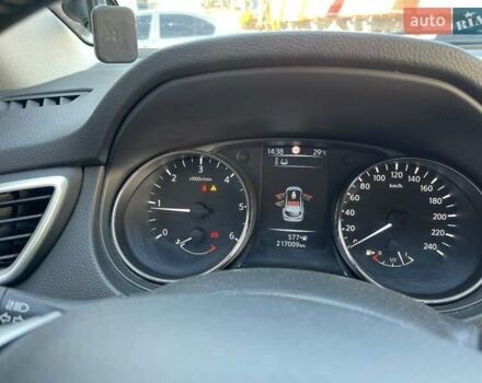 Белый Ниссан Кашкай, объемом двигателя 1.6 л и пробегом 217 тыс. км за 13900 $, фото 10 на Automoto.ua