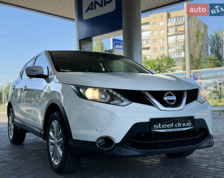 Белый Ниссан Кашкай, объемом двигателя 1.46 л и пробегом 240 тыс. км за 14299 $, фото 1 на Automoto.ua