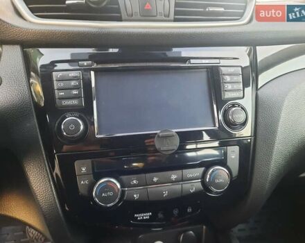 Белый Ниссан Кашкай, объемом двигателя 1.5 л и пробегом 171 тыс. км за 14800 $, фото 61 на Automoto.ua