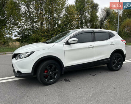 Белый Ниссан Кашкай, объемом двигателя 2 л и пробегом 230 тыс. км за 11800 $, фото 3 на Automoto.ua