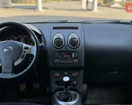 Белый Ниссан Кашкай, объемом двигателя 0 л и пробегом 165 тыс. км за 12500 $, фото 22 на Automoto.ua