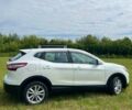 Белый Ниссан Кашкай, объемом двигателя 1.6 л и пробегом 130 тыс. км за 15200 $, фото 8 на Automoto.ua