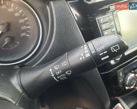 Белый Ниссан Кашкай, объемом двигателя 1.5 л и пробегом 171 тыс. км за 14800 $, фото 57 на Automoto.ua