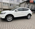 Белый Ниссан Кашкай, объемом двигателя 1.5 л и пробегом 167 тыс. км за 13800 $, фото 2 на Automoto.ua