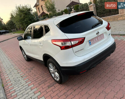 Белый Ниссан Кашкай, объемом двигателя 1.6 л и пробегом 220 тыс. км за 14999 $, фото 29 на Automoto.ua