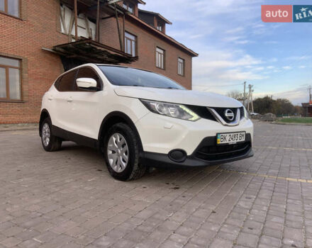 Белый Ниссан Кашкай, объемом двигателя 1.2 л и пробегом 140 тыс. км за 10850 $, фото 12 на Automoto.ua