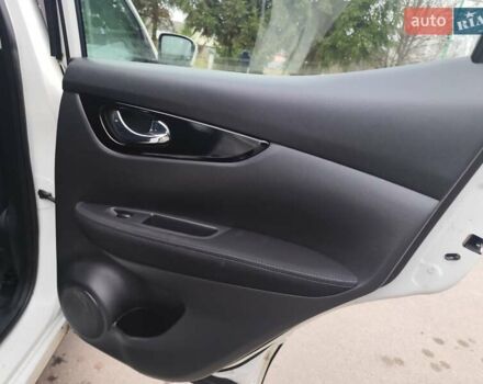 Белый Ниссан Кашкай, объемом двигателя 1.5 л и пробегом 190 тыс. км за 13990 $, фото 40 на Automoto.ua