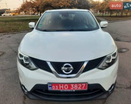 Белый Ниссан Кашкай, объемом двигателя 1.5 л и пробегом 171 тыс. км за 14800 $, фото 26 на Automoto.ua