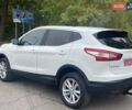 Белый Ниссан Кашкай, объемом двигателя 1.5 л и пробегом 244 тыс. км за 14900 $, фото 6 на Automoto.ua