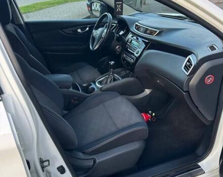 Белый Ниссан Кашкай, объемом двигателя 1.5 л и пробегом 292 тыс. км за 13899 $, фото 50 на Automoto.ua