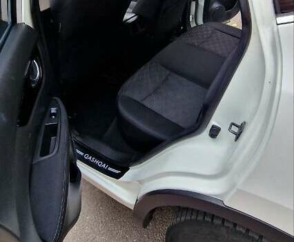 Білий Ніссан Кашкай, об'ємом двигуна 1.2 л та пробігом 191 тис. км за 11999 $, фото 44 на Automoto.ua