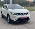 Белый Ниссан Кашкай, объемом двигателя 1.5 л и пробегом 244 тыс. км за 14900 $, фото 4 на Automoto.ua