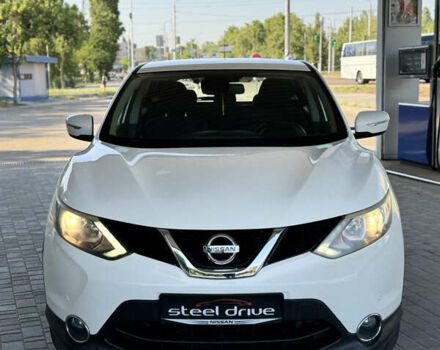 Белый Ниссан Кашкай, объемом двигателя 1.46 л и пробегом 240 тыс. км за 14299 $, фото 5 на Automoto.ua